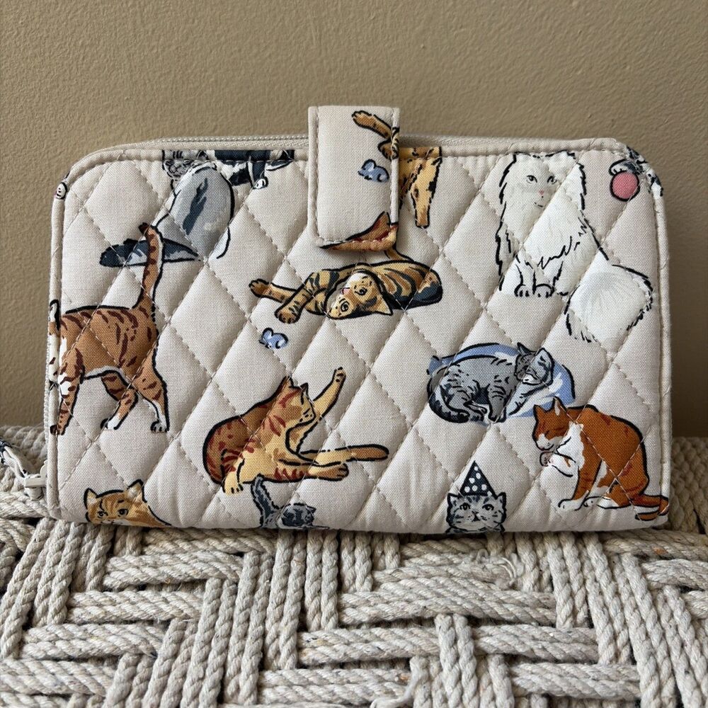 Vera Bradley Large Tab Wallet Bifold Cotton A Cat's Life Cats Exact Print NWT